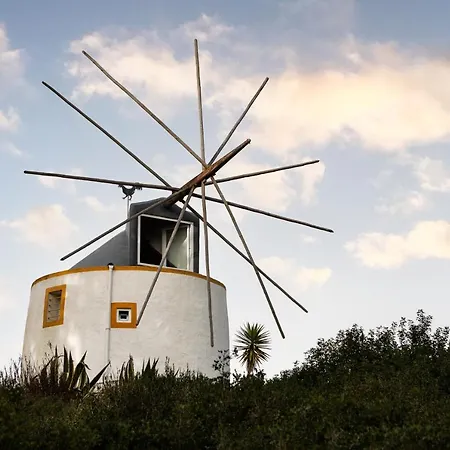 Villa Delightful Forest Windmill, 10 Min Away From The